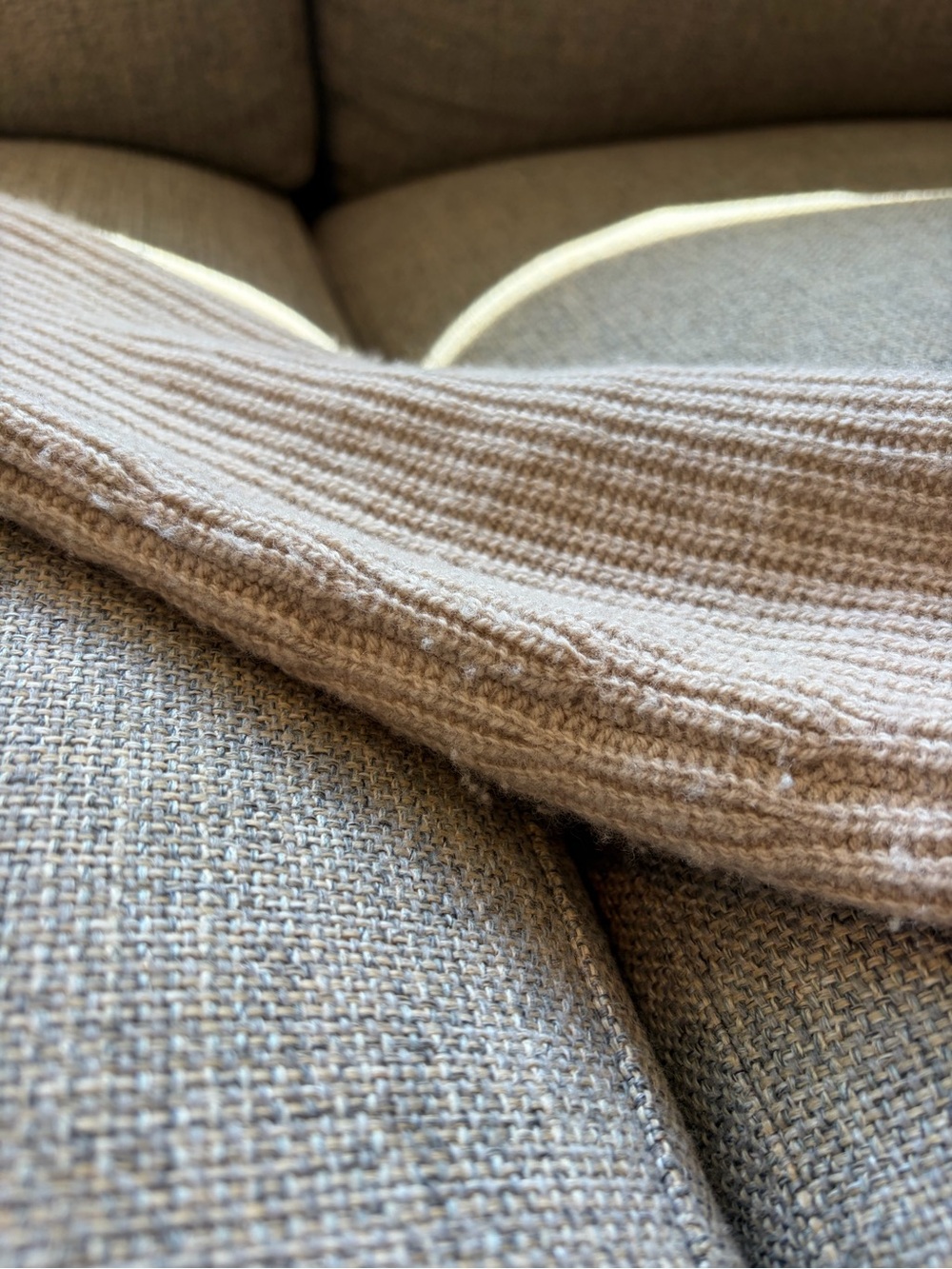 Madewell Wool Cashmere Cropped Taupe Ribbed V-Neck Button Cardigan - Picture 5 of 6